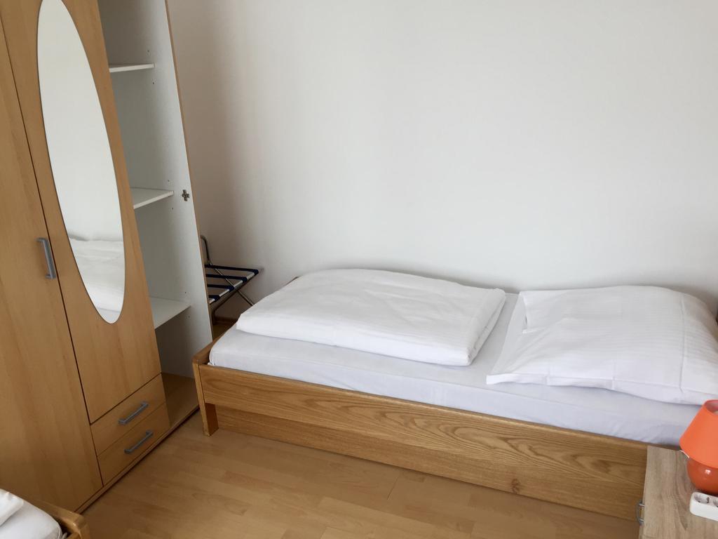 Hotel Stadt Mainz Schwabenheim an der Selz Luaran gambar