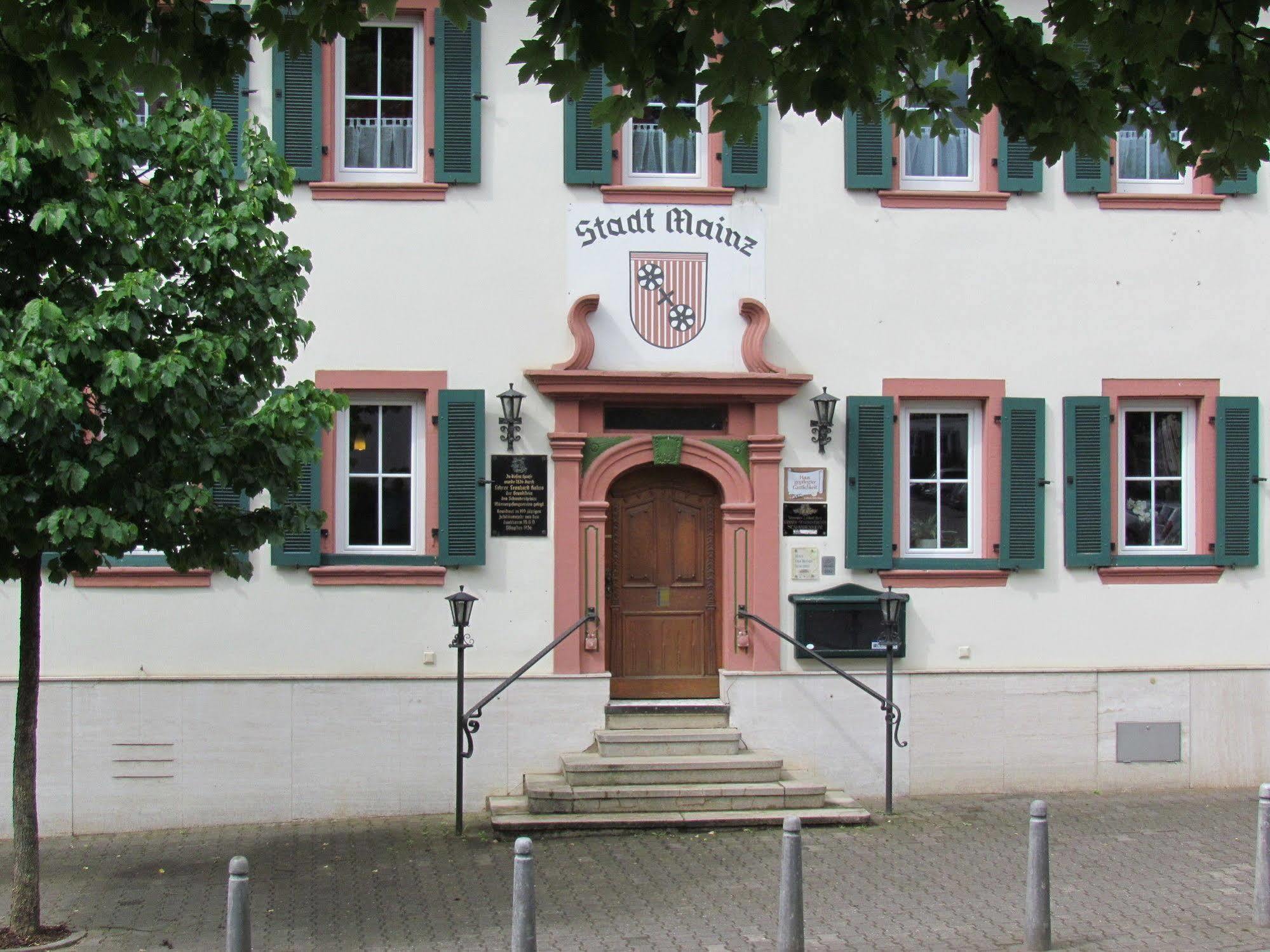 Hotel Stadt Mainz Schwabenheim an der Selz Luaran gambar