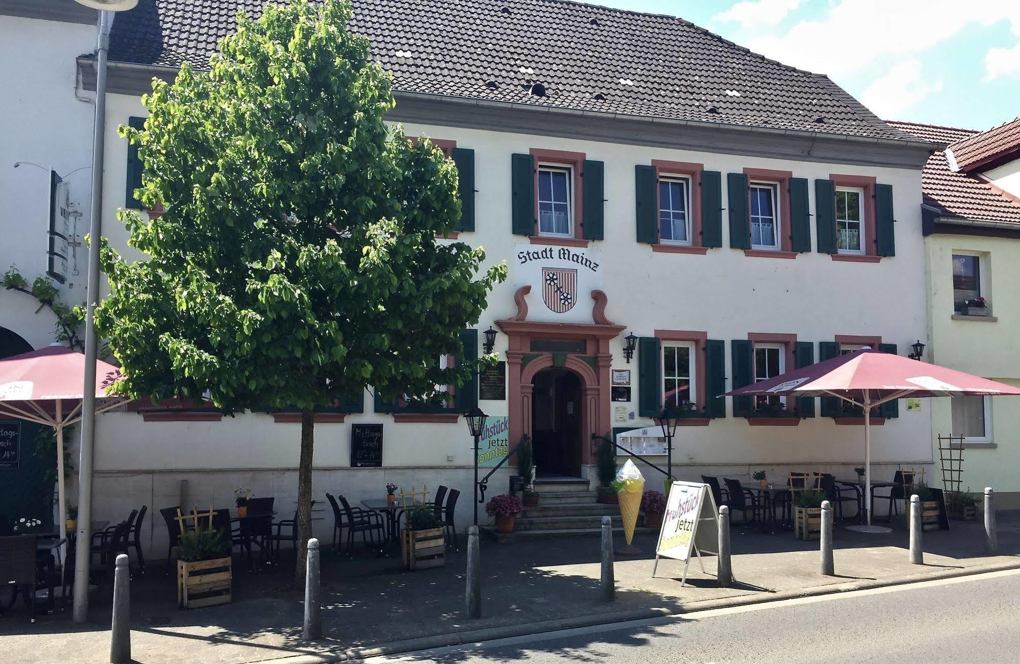Hotel Stadt Mainz Schwabenheim an der Selz Luaran gambar